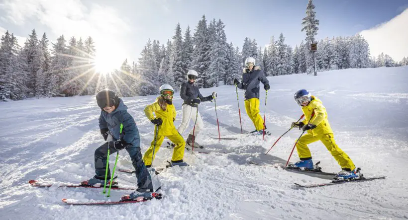 Skifahren im Skiurlaub in Filzmoos in Salzburg